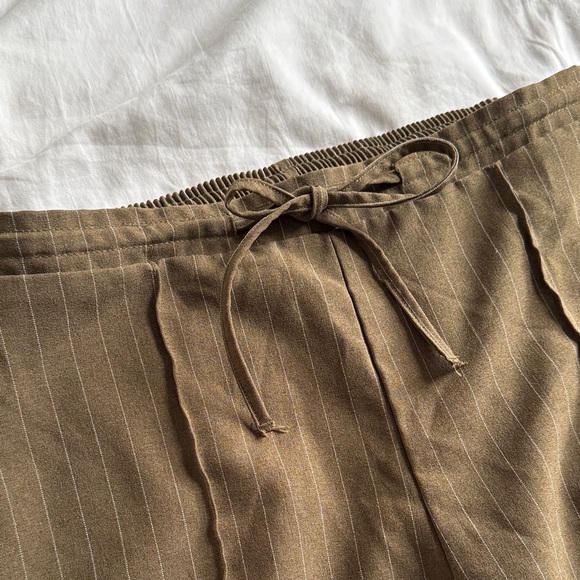 ASOS Design Olive Green Pinstripe Wide-Leg Pants - Picture 7 of 10